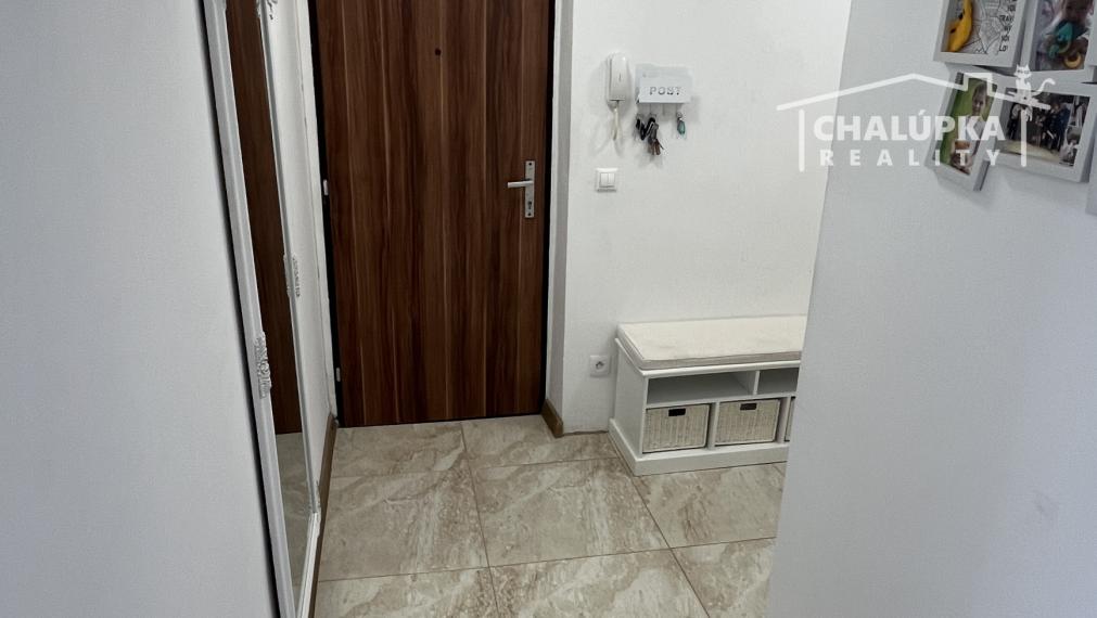 TOP!!! 2-izbový byt s lodžiou 71 m2 v Trenčíne - Dlhé Hony