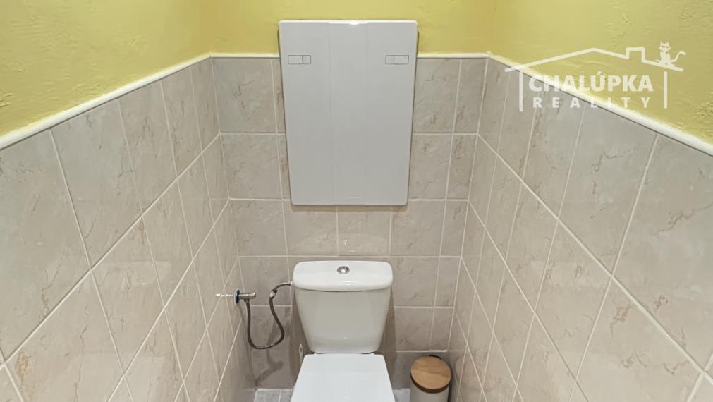 3-izbový byt s lodžiou 79 m2 na ul. Bazovského v Trenčíne - Juh