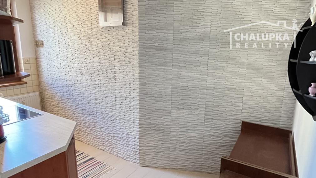 3-izbový mezanín s 2 balkónmi 87 m2 ul. Halalovka, Trenčín - Juh III