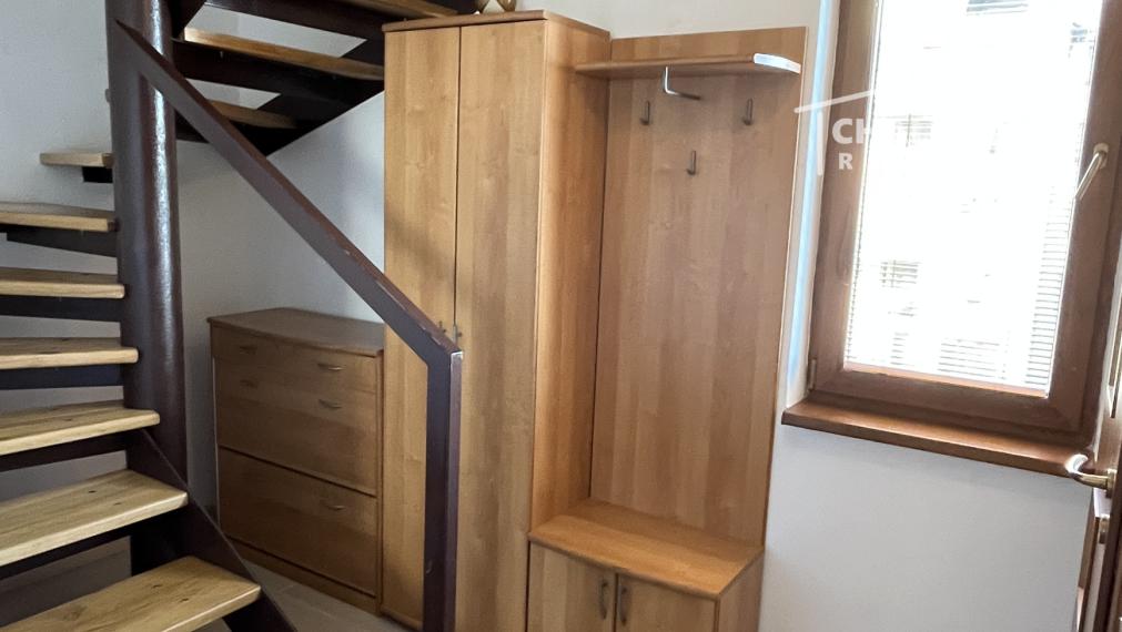 3-izbový mezanín s 2 balkónmi 87 m2 ul. Halalovka, Trenčín - Juh III