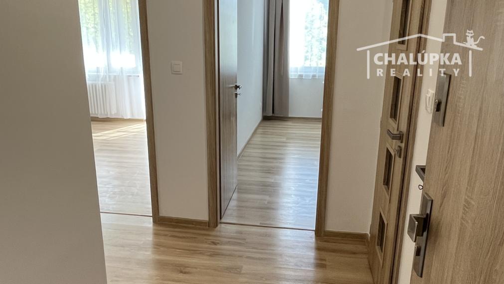 Kompletná rekonštrukcia: 2-izbový byt s lodžiou na ul. K. Šmidkeho v Trenčíne - Juh II