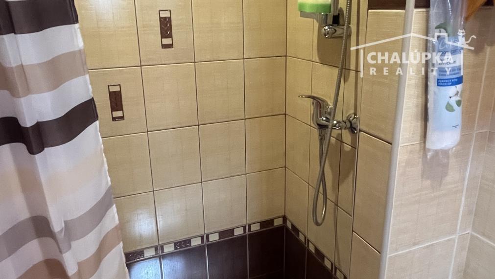 Zariadená chata v Beckove s 612 m2 pozemkom