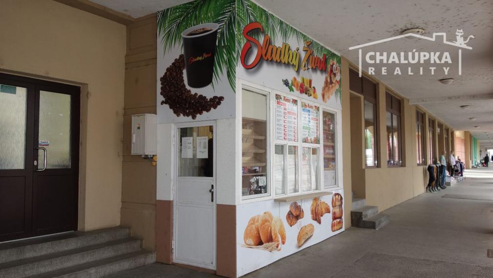 Stánok po rokonštrukcii 6 m2 priamo v centre Novej Dubnice