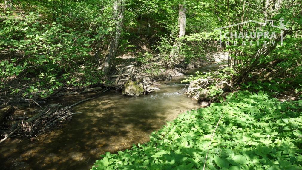 Pozemok 3348 m2 v Chocholnej-Velčiciach časť Pod Tlstou horou