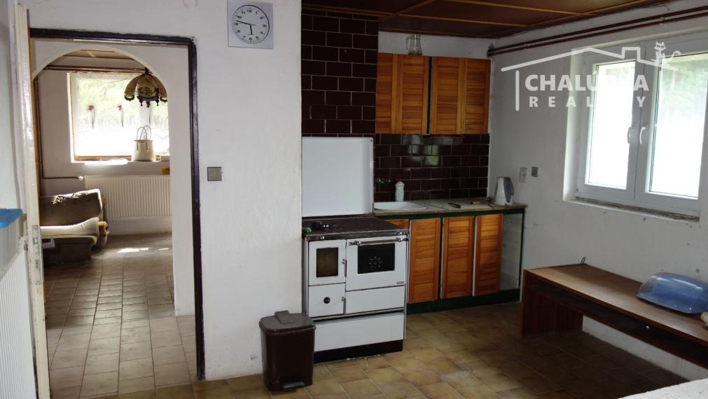 Chata v Mníchovej Lehote časť Jarky s 889 m2 pozemkom