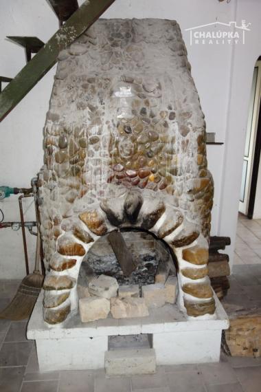 Chata v Mníchovej Lehote časť Jarky s 889 m2 pozemkom