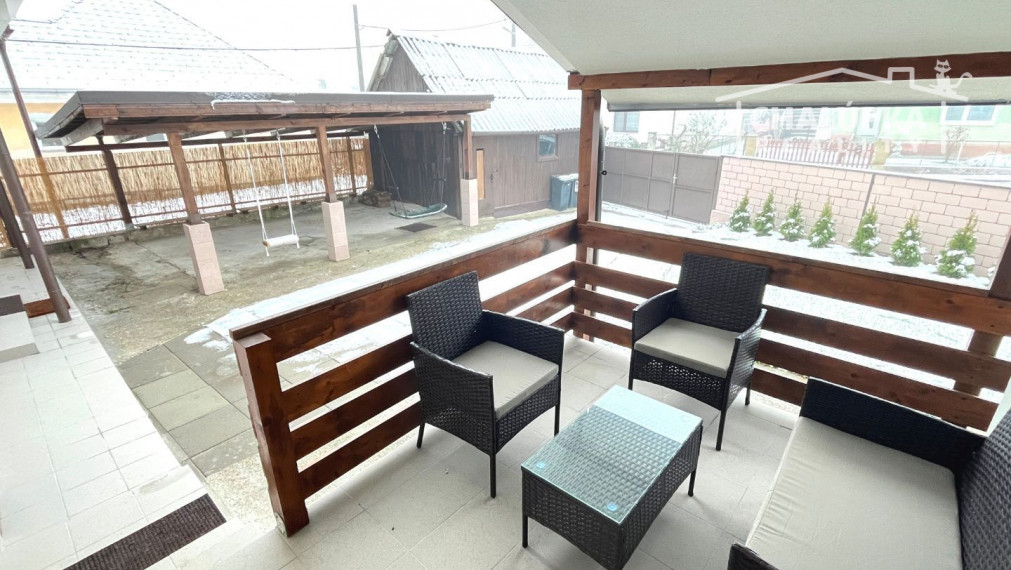 Nová rekonštrukcia: RD s 2 bytovými jednotkami a 551 m2 pozemkom v Melčiciach-Lieskovom