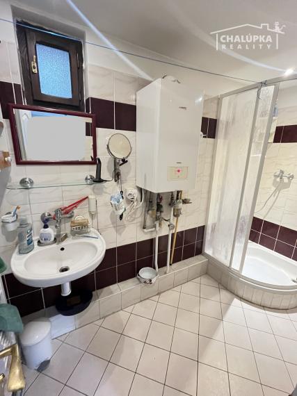 Rodinný dom (4+1) s garážou a 1259 m2 pozemkom v Hubine pri Piešťanoch