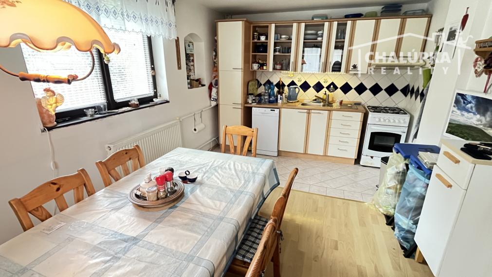 Rodinný dom (4+1) s garážou a 1259 m2 pozemkom v Hubine pri Piešťanoch