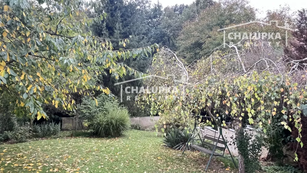 Rodinný dom (4+1) s garážou a 1259 m2 pozemkom v Hubine pri Piešťanoch