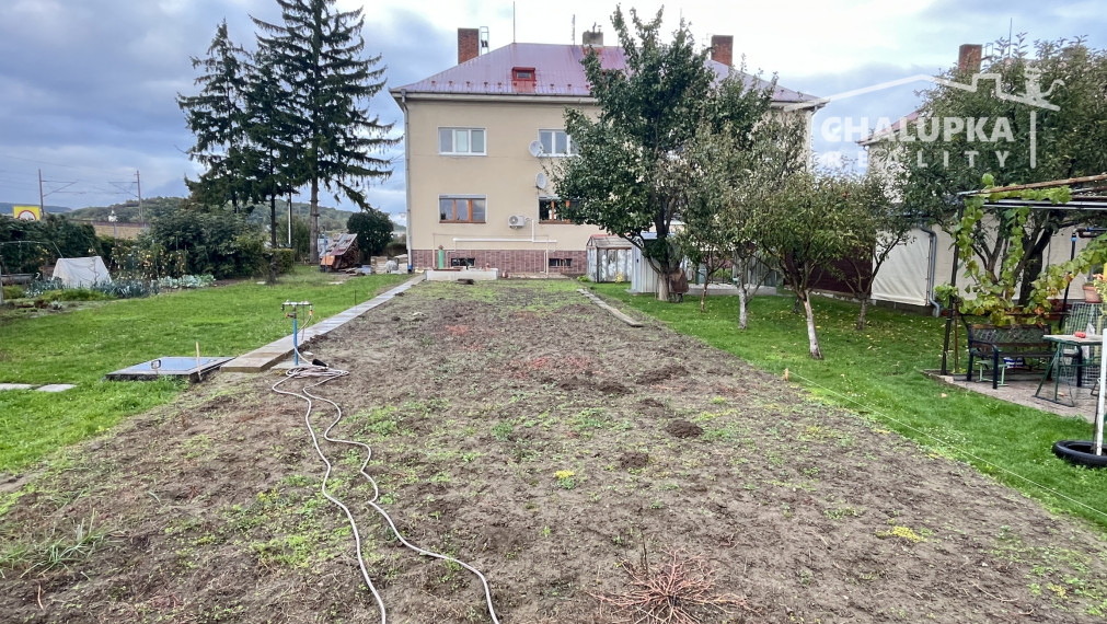 Veľkometrážny 2-izbový byt so záhradou 337 m2, Kostolná-Záriečie