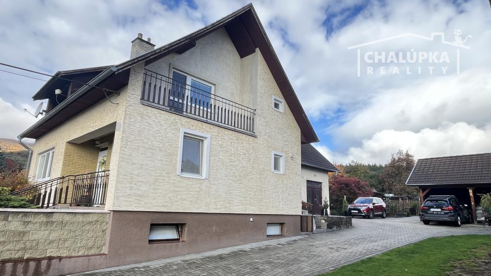 Veľký RD 6+1 s garážou, 2-prístreškom a krásnym 2066 m2 pozemkom, Dubodiel