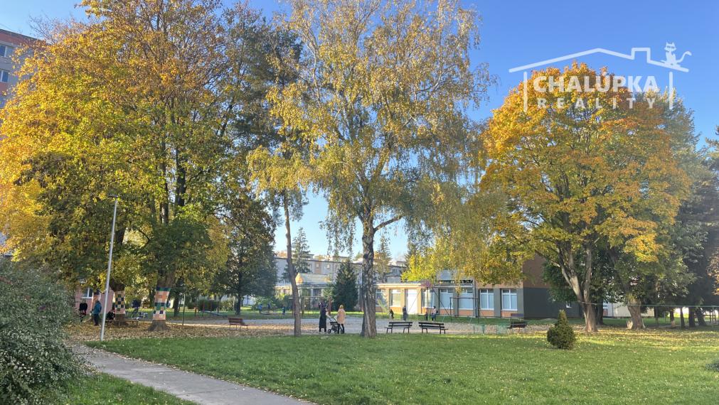 Zrekonštruovaný 3-izbový byt s lodžiou v Trenčíne, ul. Osvienčimská, Sihoť II