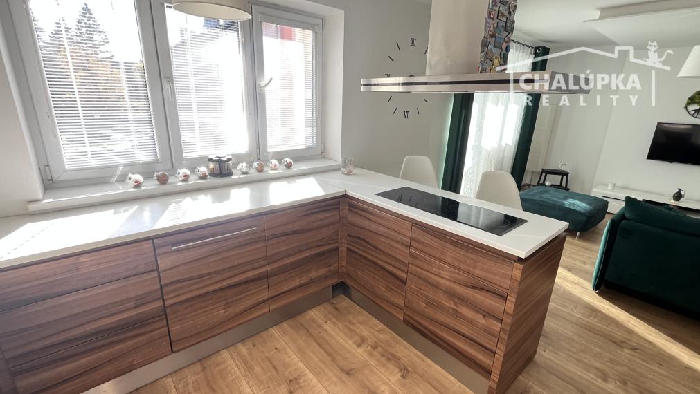 TOP!!! 2-izbový byt s lodžiou 71 m2 v Trenčíne - Dlhé Hony