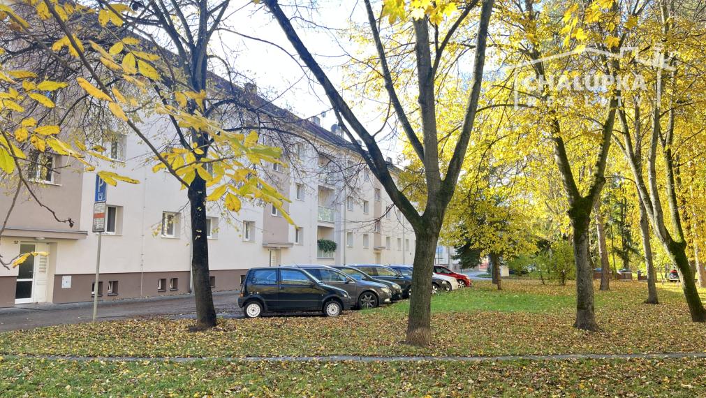 TOP!!! 2-izbový byt s lodžiou 71 m2 v Trenčíne - Dlhé Hony