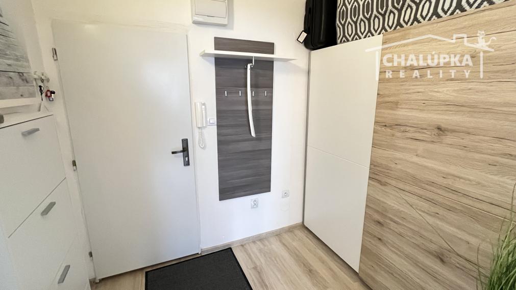 Zariadený 1-izbový byt 35 m2 na Piešťanskej ul. v Trenčíne