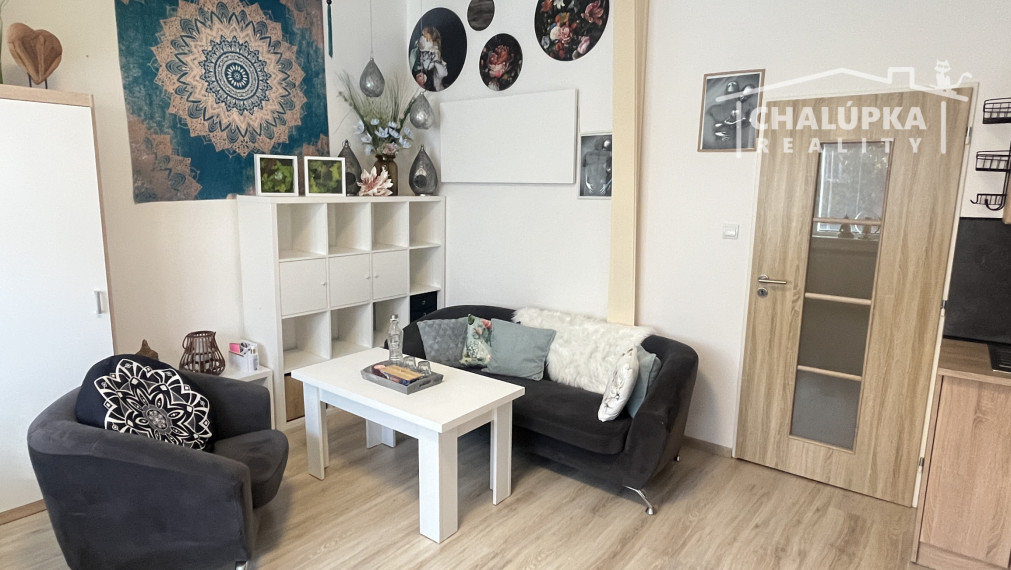 Zariadený 1-izbový byt 35 m2 na Piešťanskej ul. v Trenčíne