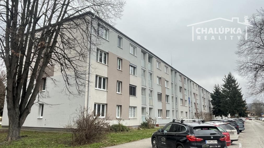 Zrekonštruovaný 3-izbový byt s lodžiou Trenčín - Sihoť II