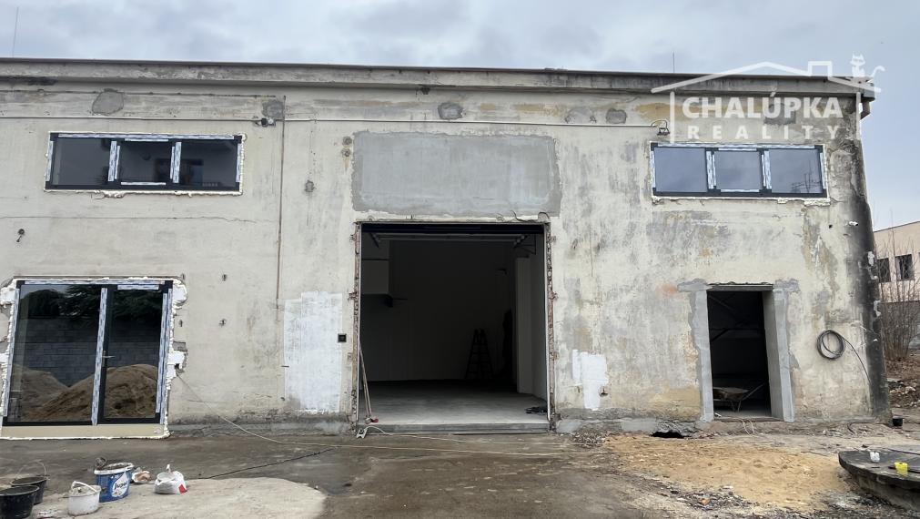 Na prenájom: Priestory 370 m2, Trenčín - Súvoz