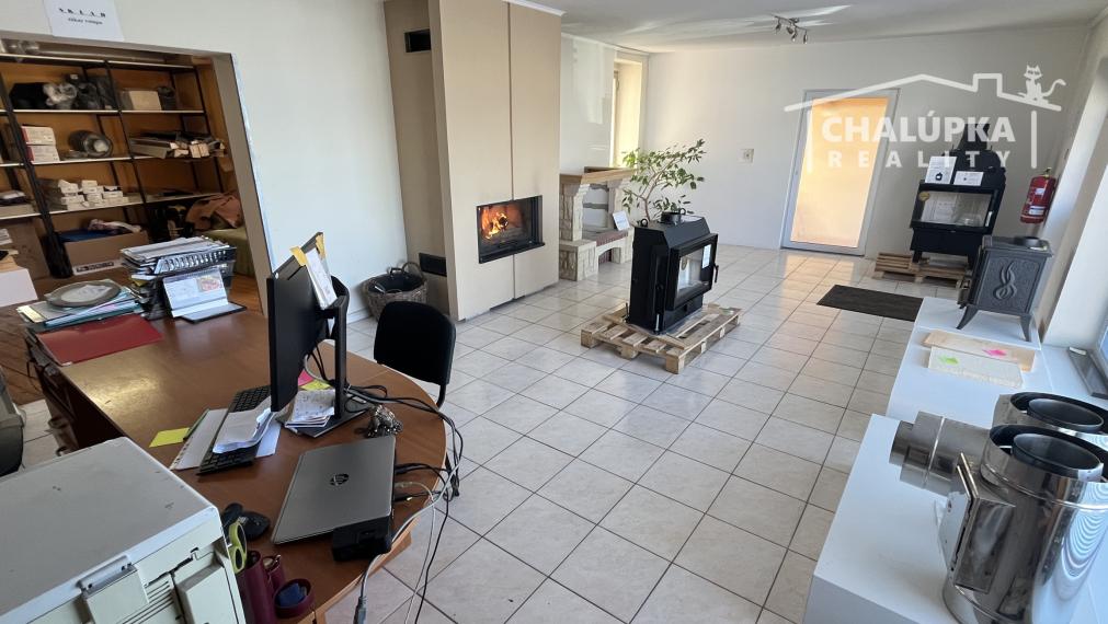 Obchodný objekt, strategické miesto - Tr. Teplá časť Dobrá