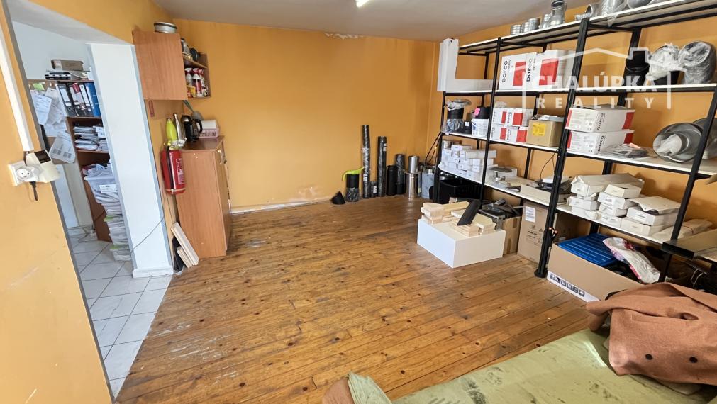 Obchodný objekt, strategické miesto - Tr. Teplá časť Dobrá