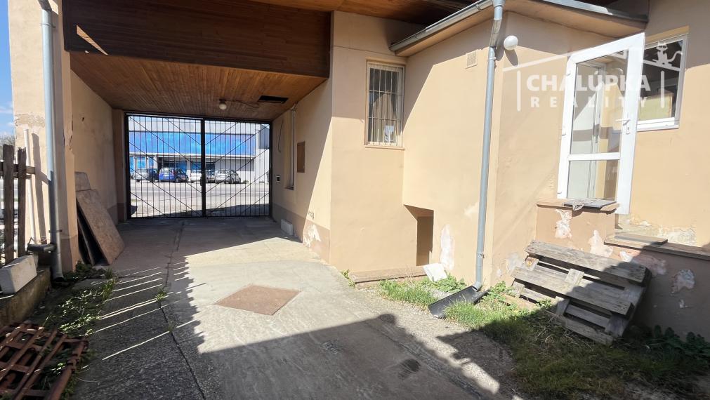 Obchodný objekt, strategické miesto - Tr. Teplá časť Dobrá