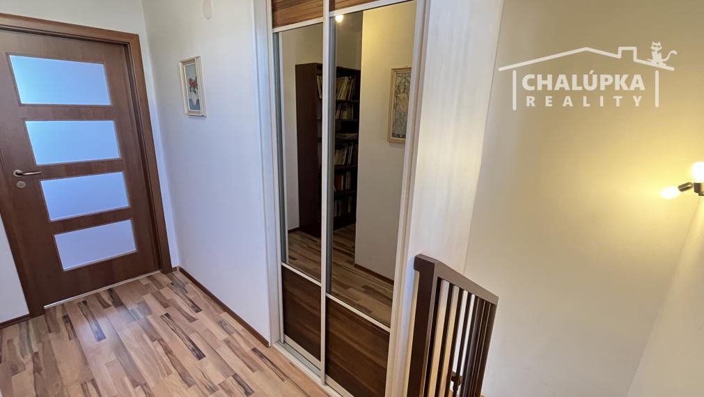 3-izbový mezanín s 2 balkónmi 87 m2 ul. Halalovka, Trenčín - Juh III