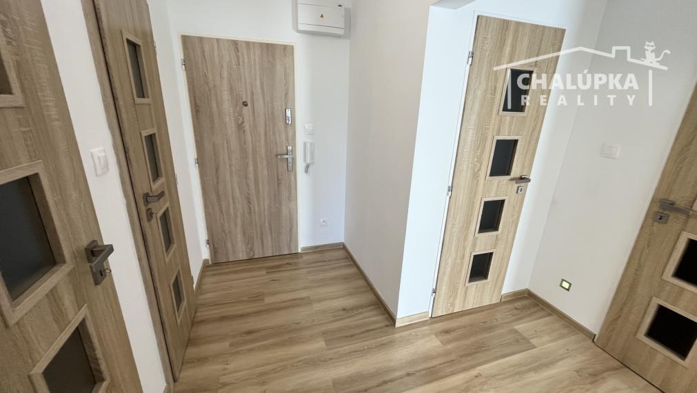 Kompletná rekonštrukcia: 2-izbový byt s lodžiou na ul. K. Šmidkeho v Trenčíne - Juh II