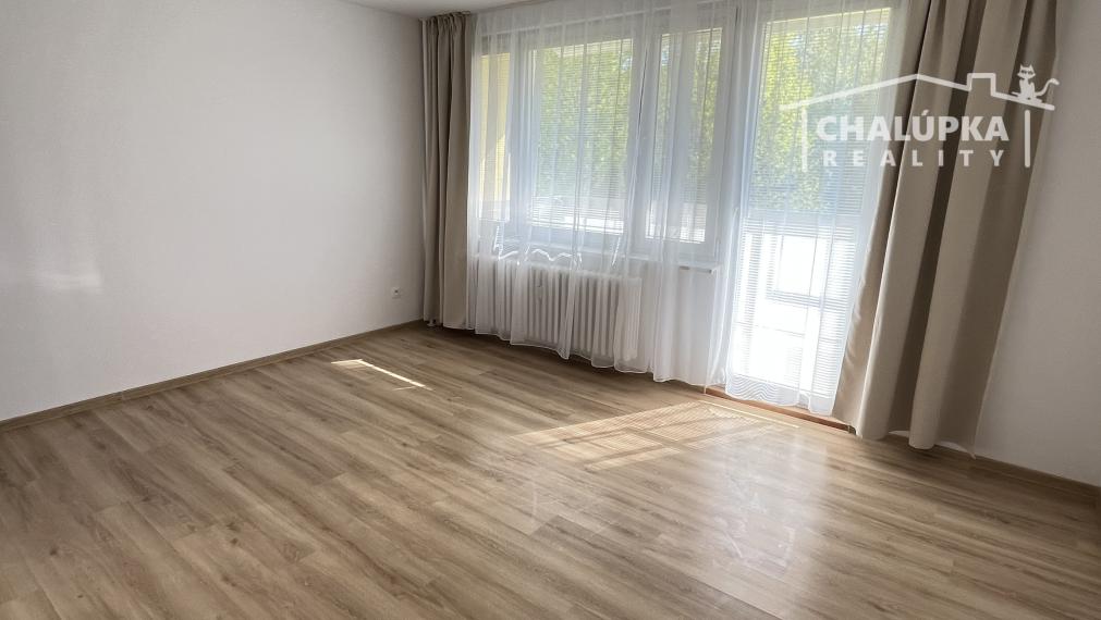 Kompletná rekonštrukcia: 2-izbový byt s lodžiou na ul. K. Šmidkeho v Trenčíne - Juh II