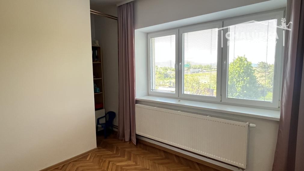 2-izbový byt 82 m2 so záhradou 342 m2, garážou a hosp. časťou, Kostolná-Záriečie pri Trenčíne