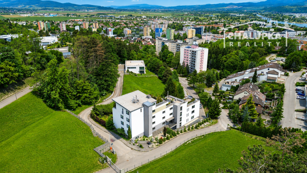 Veľko-metrážny 1-izbový byt 49 m2 s parkovaním, ul. Nad tehelňou v Trenčíne