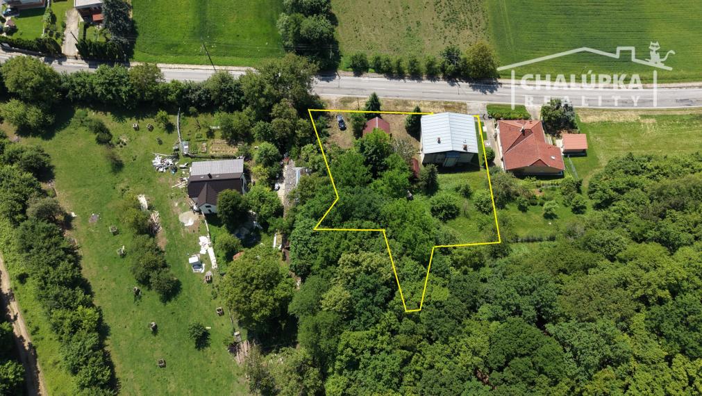 RD 7+1 (220 m2) s garážou a 1784 m2 pozemkom v Prašníku pri Piešťanoch
