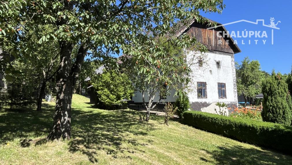 Tradičná chalupa v Hornej Súči časť Dúbrava, 887 m2 pozemok