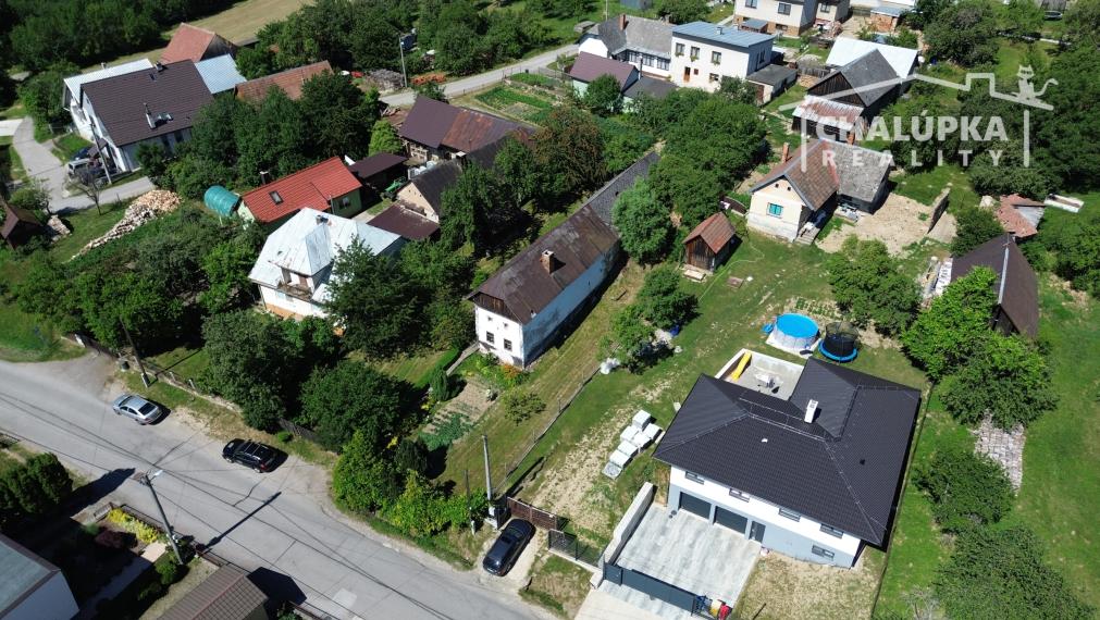 Tradičná chalupa v Hornej Súči časť Dúbrava, 887 m2 pozemok