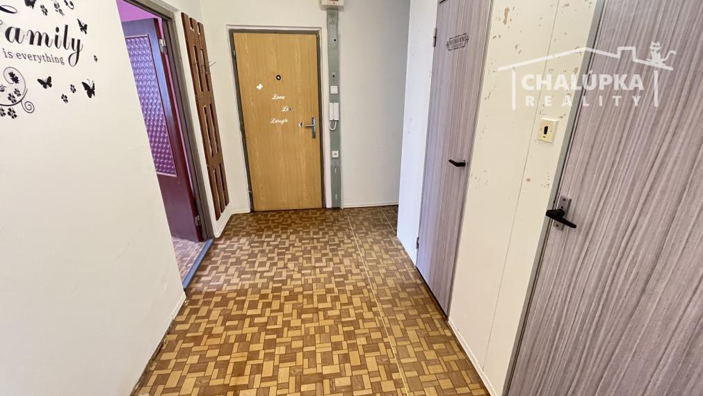 3-izbový byt s lodžiou 77 m2 v Novom Meste nad Váhom, ul. Sládkovičova