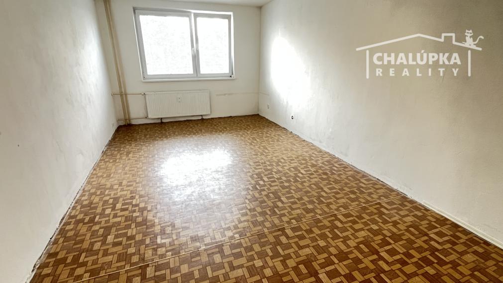 3-izbový byt s lodžiou 77 m2 v Novom Meste nad Váhom, ul. Sládkovičova