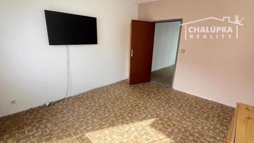 3-izbový byt s lodžiou 77 m2 v Novom Meste nad Váhom, ul. Sládkovičova
