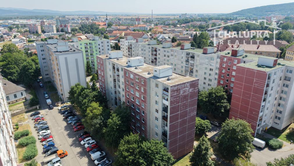 3-izbový byt s lodžiou 77 m2 v Novom Meste nad Váhom, ul. Sládkovičova