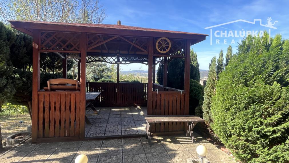 Zariadená chata v Beckove s 612 m2 pozemkom
