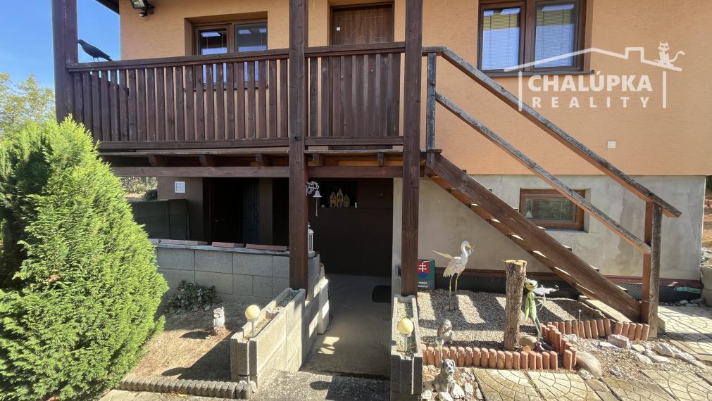Zariadená chata v Beckove s 612 m2 pozemkom