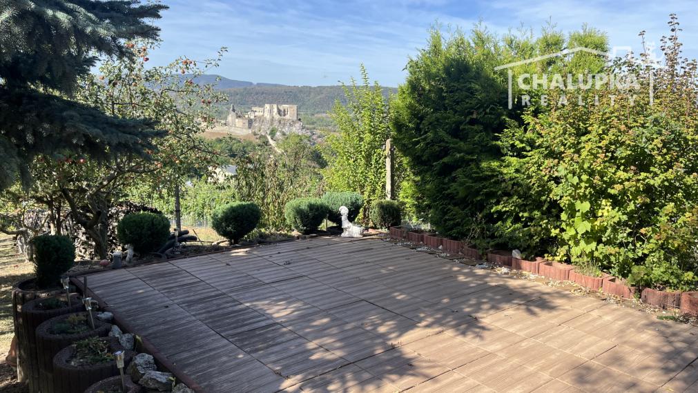 Zariadená chata v Beckove s 612 m2 pozemkom