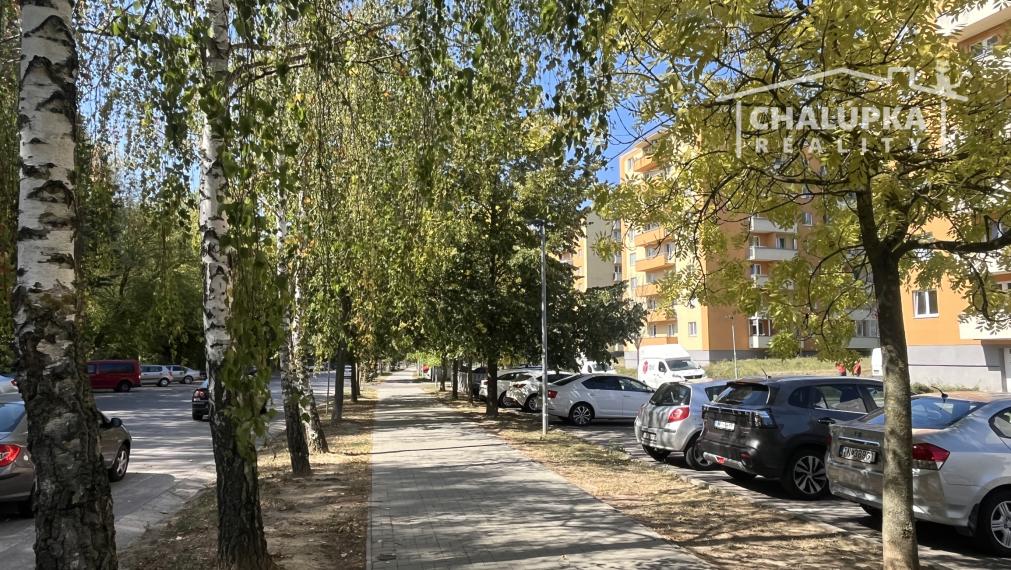 Pekný 1 a 1/2 izbový byt s balkónom 43 m2 Východná ul. Trenčín