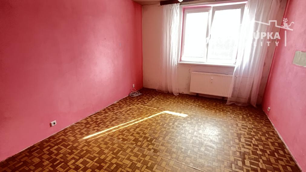 3-izbový byt s lodžiou 77 m2 v Novom Meste nad Váhom, ul. Sládkovičova
