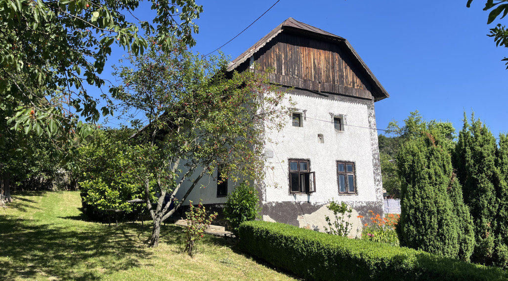 Tradičná chalupa v Hornej Súči časť Dúbrava, 887 m2 pozemok