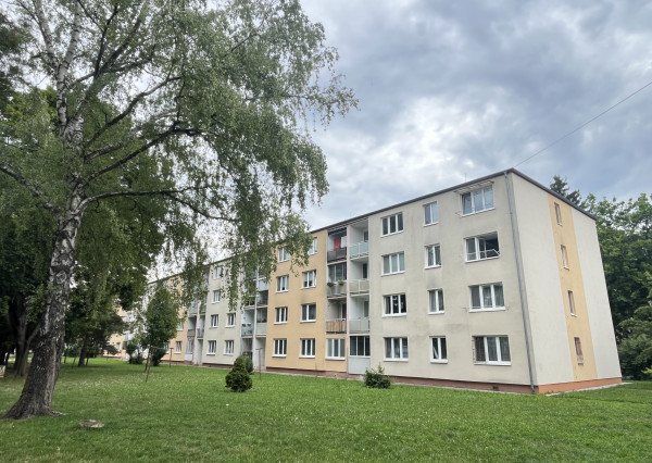 Rezervované: Slnečný 1-izbový byt na Považskej ul. v Trenčíne - Sihoť II
