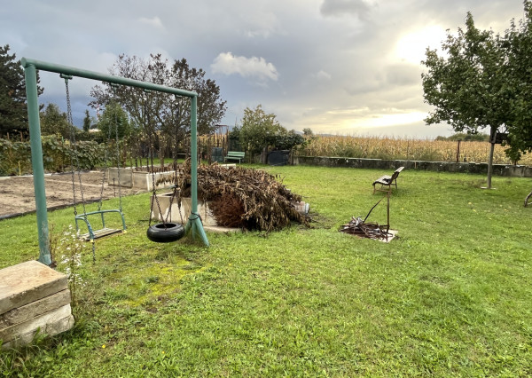 Veľkometrážny 2-izbový byt so záhradou 337 m2, Kostolná-Záriečie