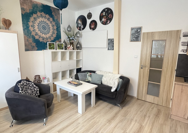 Zariadený 1-izbový byt 35 m2 na Piešťanskej ul. v Trenčíne