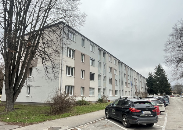 Zrekonštruovaný 3-izbový byt s lodžiou Trenčín - Sihoť II